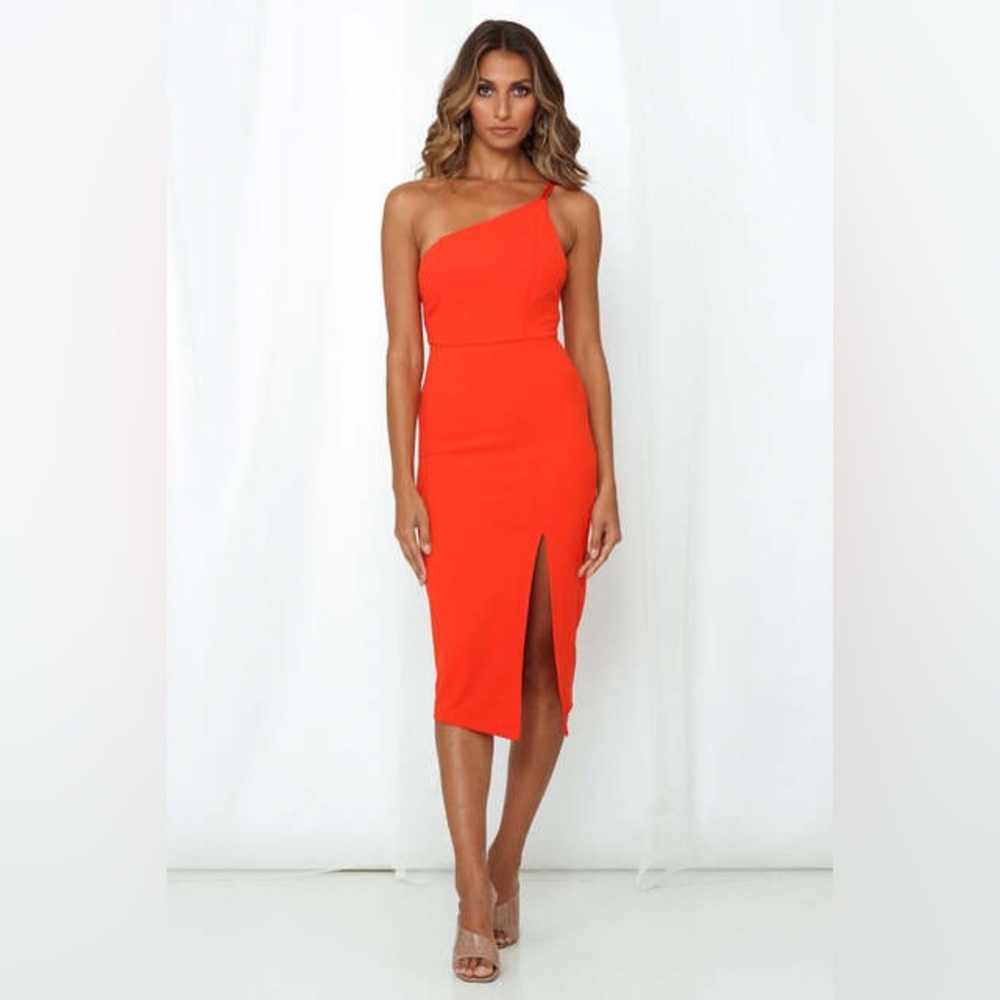 Beautiful coral, form fitting, brand new dress from Hello Molly